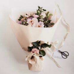 Delivering-Beautiful-flowers-in-Footscray-600x600