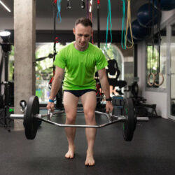 man-lifting-heavy-weights-training-session_681484-351 (1)