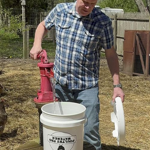 Weatherproof Chicken Feeder Weatherproof Chicken Feeder