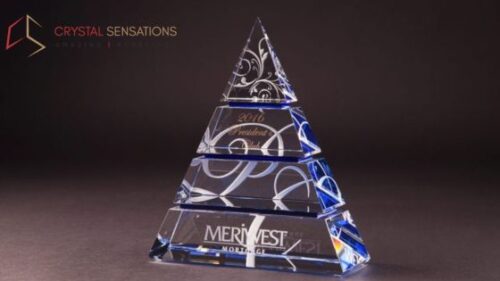 Custom Crystal Trophy for Corporate Excellence Custom Crystal Trophy for Corporate Excellence