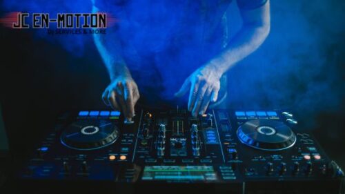 St Louis Wedding DJ Memorable Wedding St Louis Wedding DJ Memorable Wedding