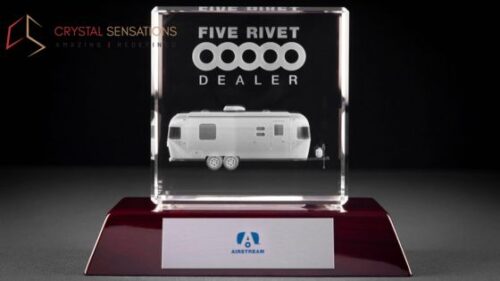 Custom Engraving Trophies Custom Engraving Trophies