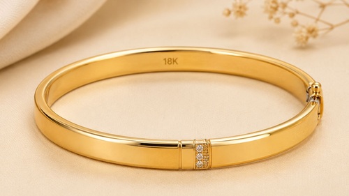 18k Gold Bangle Bracelet The 18k Gold Bangle Bracelet Designs That Add Instant Elegance (1) 18k Gold Bangle Bracelet The 18k Gold Bangle Bracelet Designs That Add Instant Elegance (1)