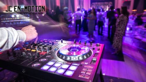Wedding DJ in St Louis for Elegant Wedding Wedding DJ in St Louis for Elegant Wedding