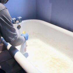 Bathtub Refinishing in Tampa Made Simple