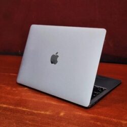 apple macbook pro A2141 (4)