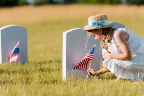 Beautiful Gravestone for Cremation Memorials Crafted with Lasting Quality Beautiful Gravestone for Cremation Memorials Crafted with Lasting Quality