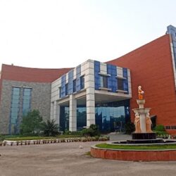 Top Engineering Universities in Delhi – SRM NCR