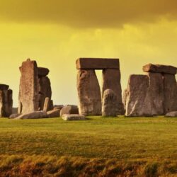 Tours to Stonehenge..
