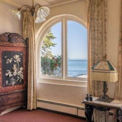 imgi_4_pacific-grove-inn--deluxe-king-