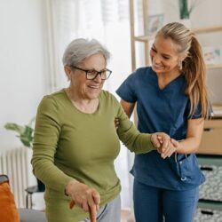 Home-Senior-Care-img