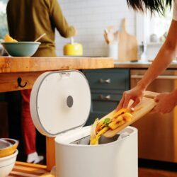 k_Edit_2023-07-mill-compost-kitchen-bin-review_mill-compost-kitchen-bin-review-lead