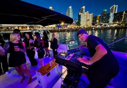 San Diego Yacht Rental Party San Diego Yacht Rental Party