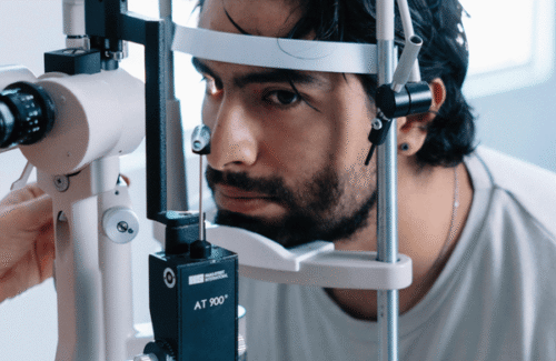 Ophthalmologist (2) Ophthalmologist (2)