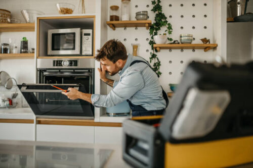 istockphoto-1751456495-612x612 istockphoto-1751456495-612x612