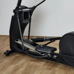 EFX500-Lifestyle---Crossramp-1x1