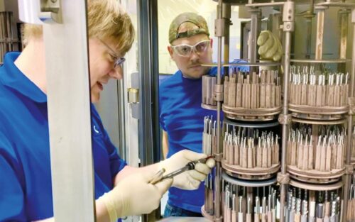 Beschichtungstechnologie_zum_Anfassen (1) Beschichtungstechnologie_zum_Anfassen (1)