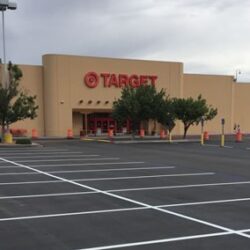 Parking Lot Blower Services in Everett