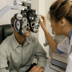 Ophthalmologist (4) (1)