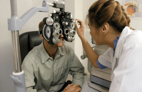 Ophthalmologist (4) (1) Ophthalmologist (4) (1)