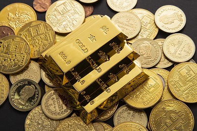 closeup-shot-pile-shiny-gold-coins-bars closeup-shot-pile-shiny-gold-coins-bars