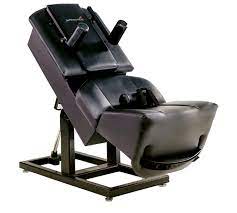 Back-on-Trac-decompression-chair